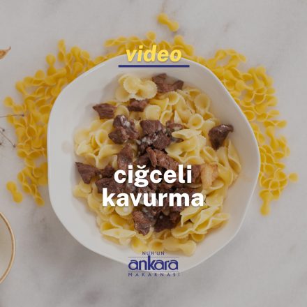 Tabağın içindeki ciğceli kavurma