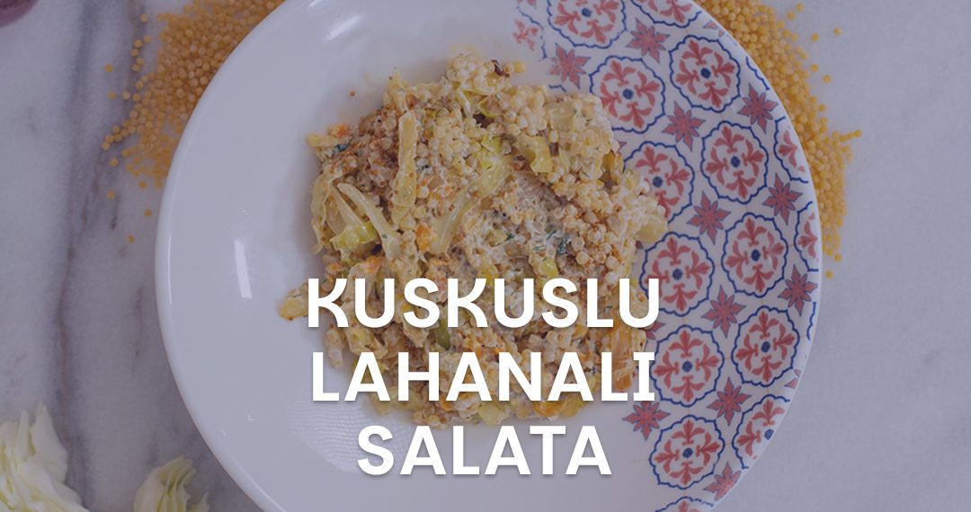 Tabağın içindeki Kuskuslu Lahanalı Salata