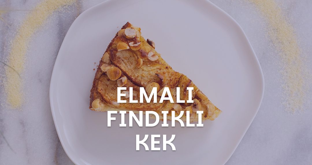 Tabağın içindeki Elmalı Fındıklı Kek