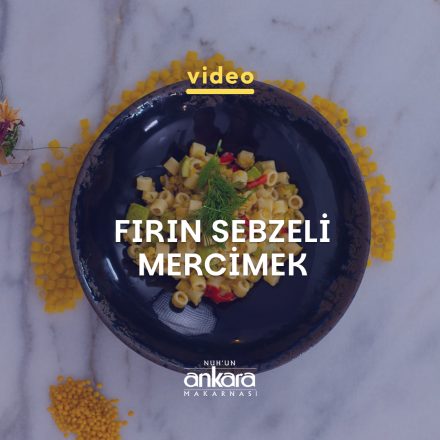 Tabağın İçinde Fırın Sebzeli Mercimek