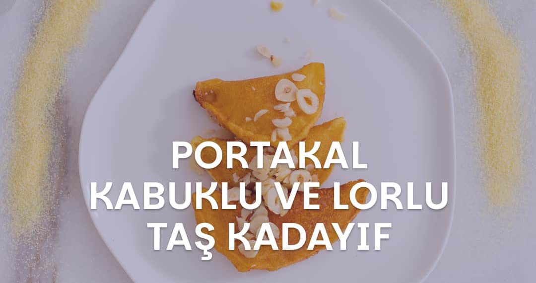 masanın üzerindeki tatlı tabağı